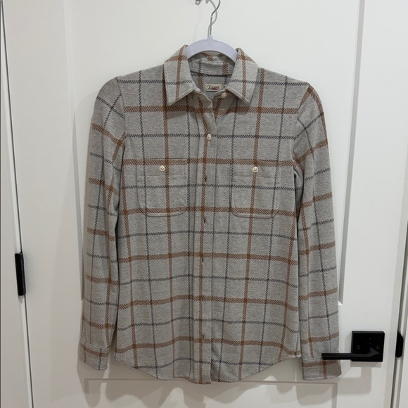 Faherty Tops - Faherty Button-Up Plaid Sweater Shirt in Light Gray and Camel
